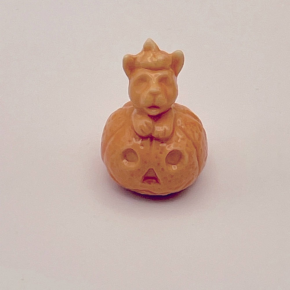 Wade Whimsies, Orange Cat in Pumpkin, Calendar Series, October, Halloween